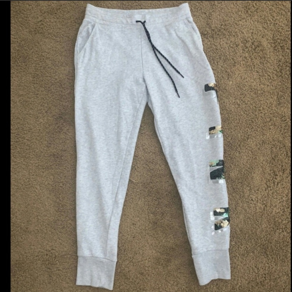 PINK VS Camo Sequin Set